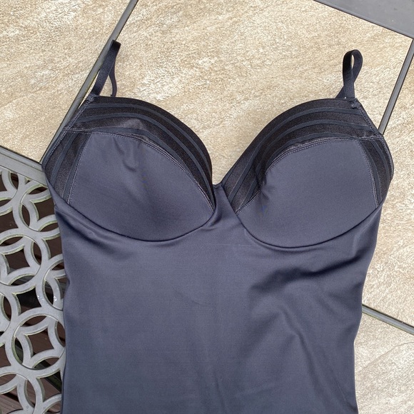 Women’s size large dress spanx - Picture 2 of 4